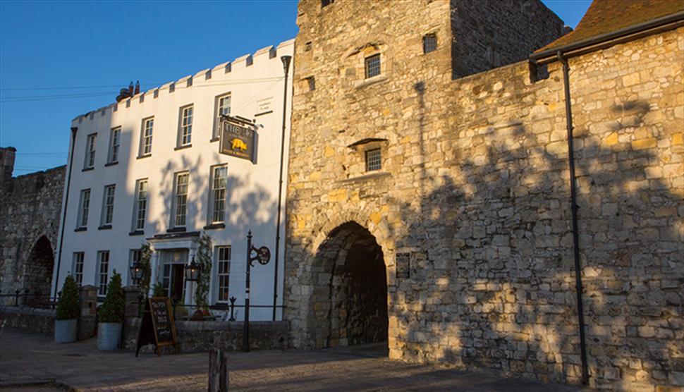 The Pig in the Wall - Southampton - Visit Hampshire